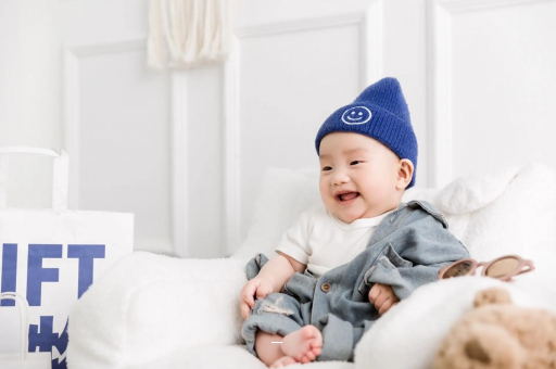 黔东宝宝吃啥吐啥怎么回事